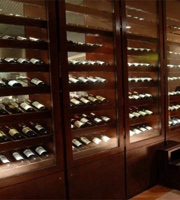 Tailor Made Wine Cellar Part2 Img03 walk in cellar